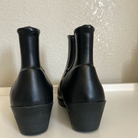 Bogs Valerie Waterproof Boots Size 6 - Picture 4 of 6